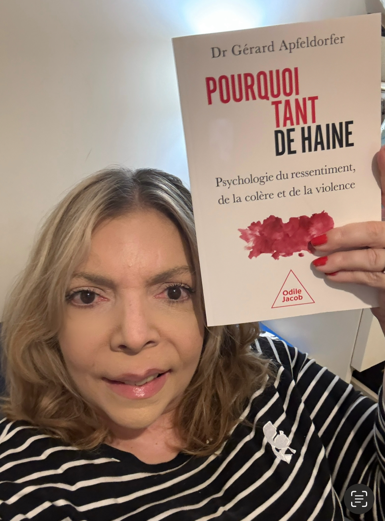 Pourquoi tant de haine de Gérard Apfeldorfer – Une plongée captivante dans l&rsquo;âme tourmentée, par les Éditions Odile Jacob